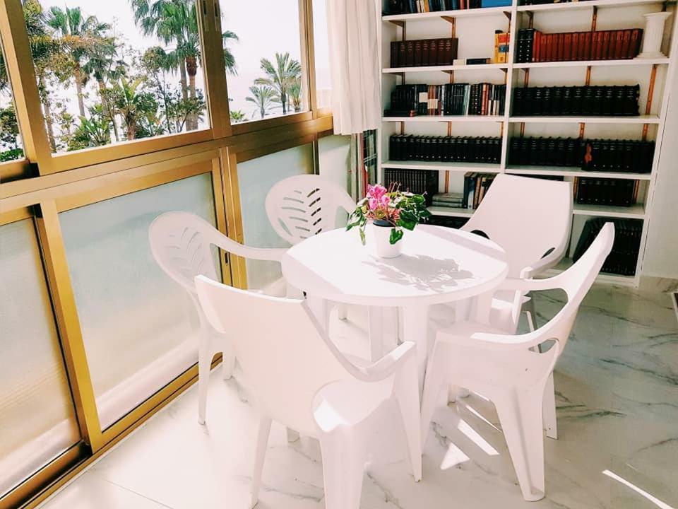 Appartement Mayoral Frontline *
